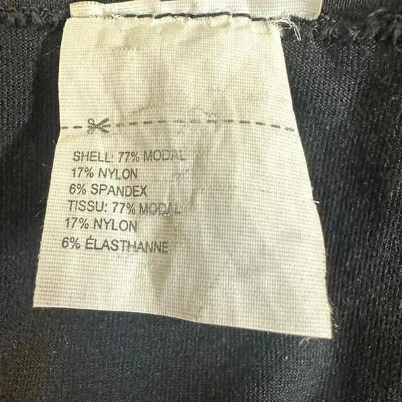 Blanc Noir Long sleeve Magnetic Top seamless black size large - Picture 4 of 5